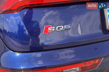 Внедорожник / Кроссовер Audi SQ5 2018 в 