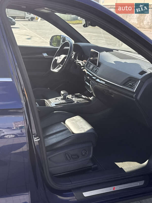Позашляховик / Кросовер Audi SQ5 2018 в Львові