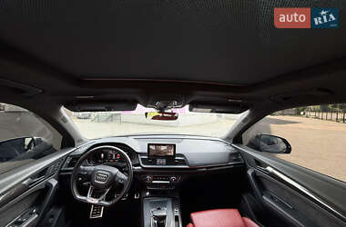 Внедорожник / Кроссовер Audi SQ5 2020 в 