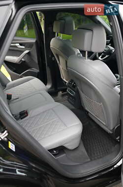 Внедорожник / Кроссовер Audi SQ5 2020 в 