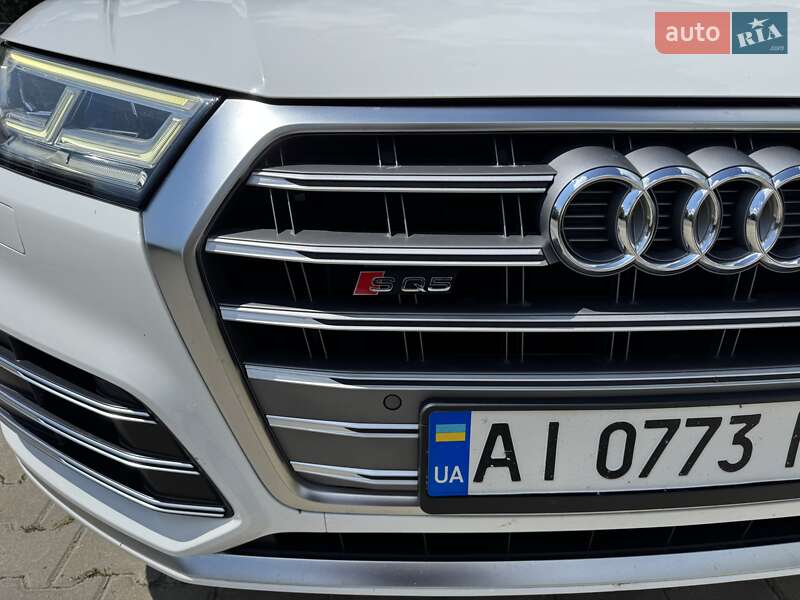 Позашляховик / Кросовер Audi SQ5 2017 в Києві