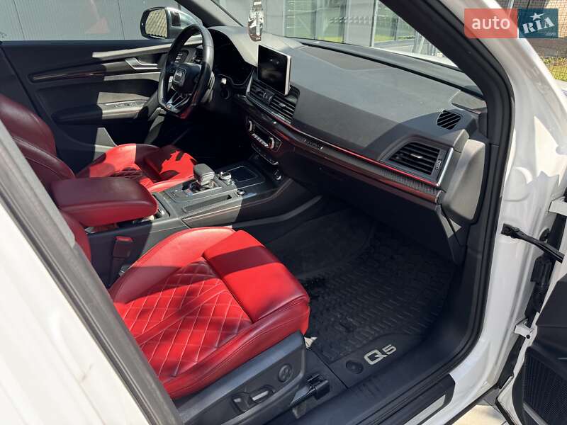 Позашляховик / Кросовер Audi SQ5 2017 в Києві