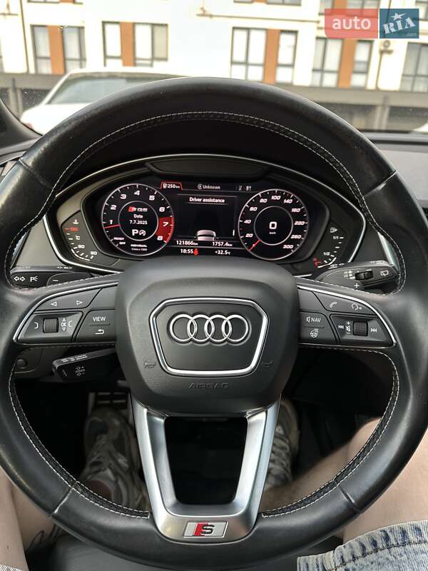 Внедорожник / Кроссовер Audi SQ5 2017 в Ровно фото 20 Внедорожник / Кроссовер Audi SQ5 2017 в Ровно