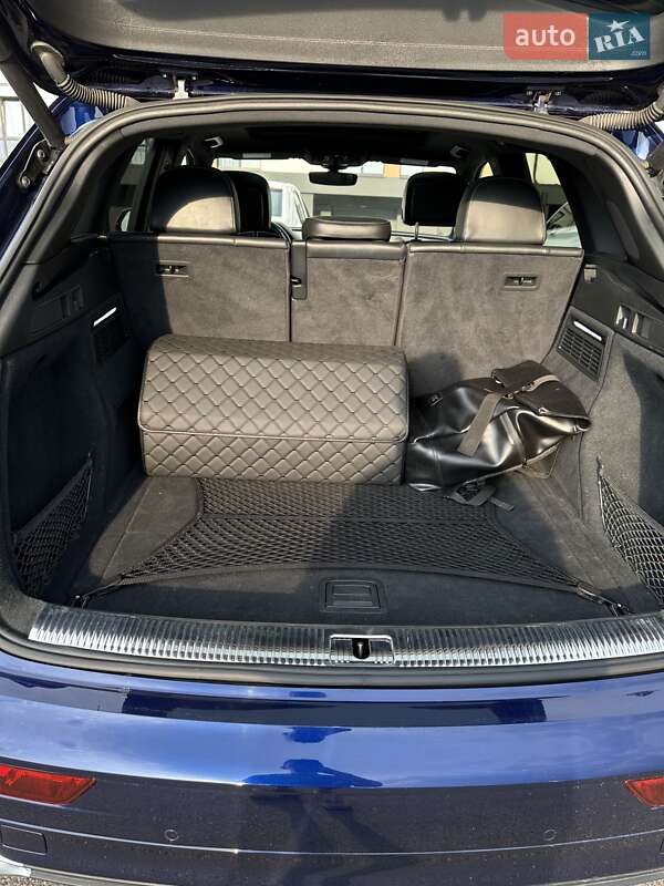 Внедорожник / Кроссовер Audi SQ5 2017 в Ровно фото 31 Внедорожник / Кроссовер Audi SQ5 2017 в Ровно