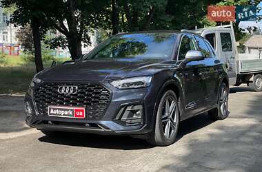Позашляховик / Кросовер Audi SQ5 2017 в Києві
