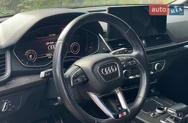Внедорожник / Кроссовер Audi SQ5 2017 в 