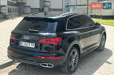 Внедорожник / Кроссовер Audi SQ5 2018 в 