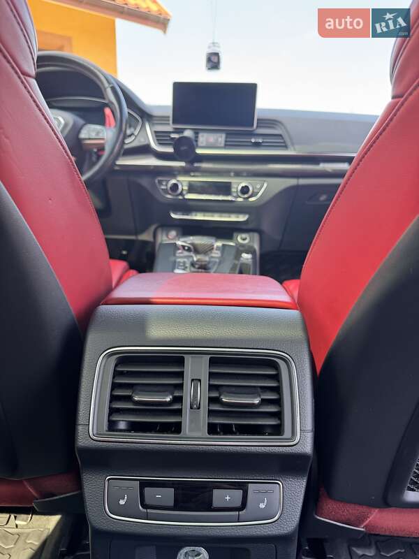 Внедорожник / Кроссовер Audi SQ5 2017 в Ивано-Франковске фото 16 Внедорожник / Кроссовер Audi SQ5 2017 в Ивано-Франковске