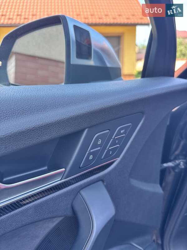 Внедорожник / Кроссовер Audi SQ5 2017 в Ивано-Франковске фото 27 Внедорожник / Кроссовер Audi SQ5 2017 в Ивано-Франковске
