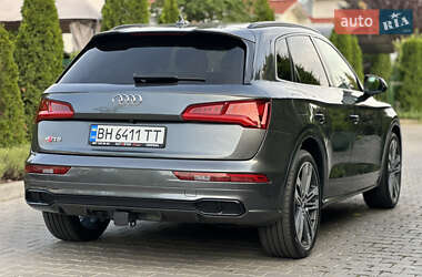 Внедорожник / Кроссовер Audi SQ5 2019 в 