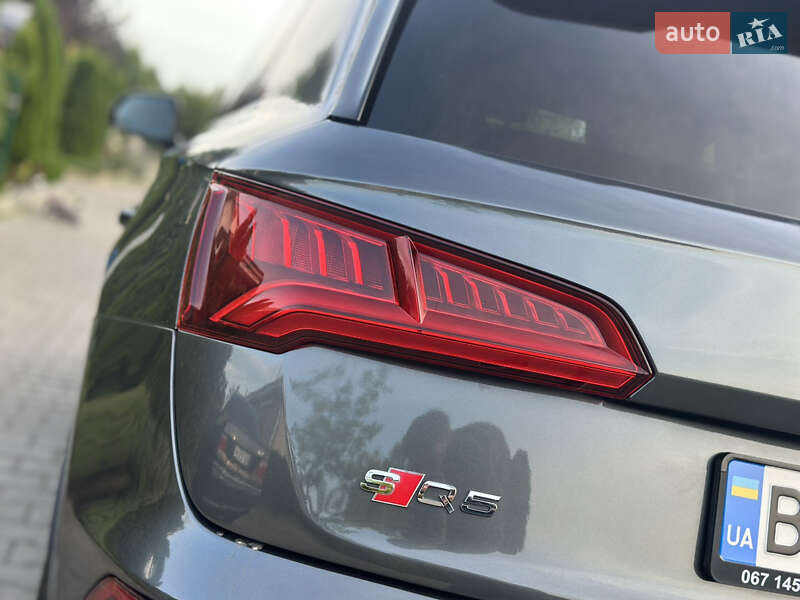 Внедорожник / Кроссовер Audi SQ5 2019 в Одессе