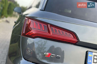 Внедорожник / Кроссовер Audi SQ5 2019 в 