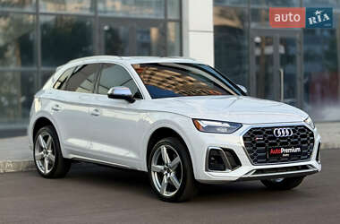 Внедорожник / Кроссовер Audi SQ5 2024 в 