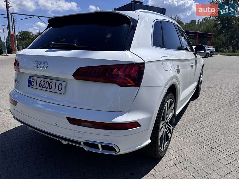 Внедорожник / Кроссовер Audi SQ5 2017 в Полтаве