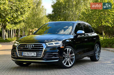 Внедорожник / Кроссовер Audi SQ5 2018 в 