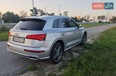 Внедорожник / Кроссовер Audi SQ5 2018 в 