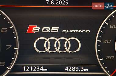 Внедорожник / Кроссовер Audi SQ5 2018 в 