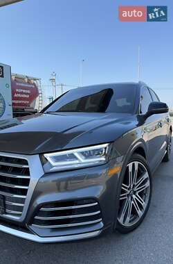 Внедорожник / Кроссовер Audi SQ5 2018 в 
