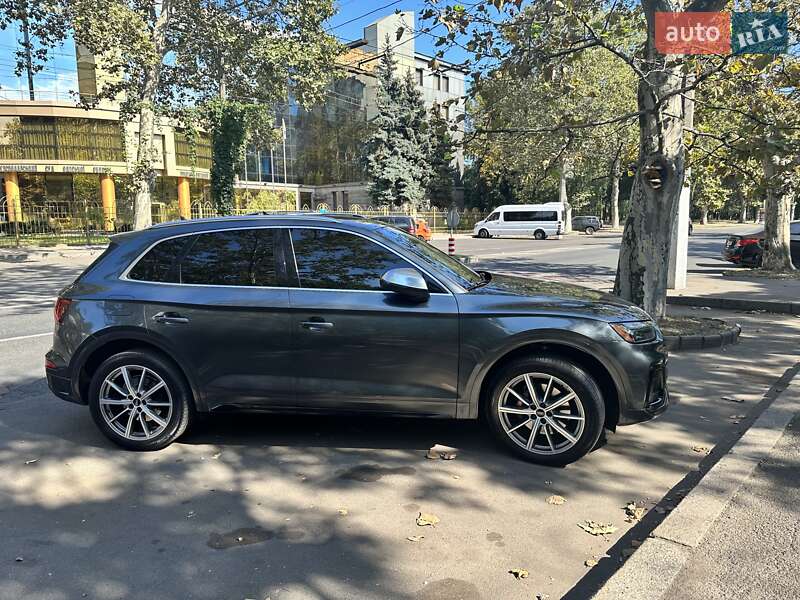 Внедорожник / Кроссовер Audi SQ5 2022 в Одессе