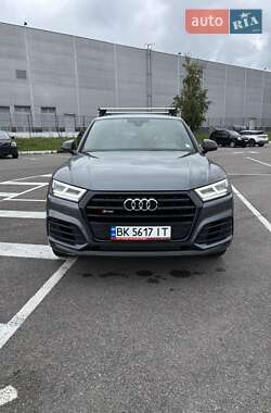 Внедорожник / Кроссовер Audi SQ5 2020 в 