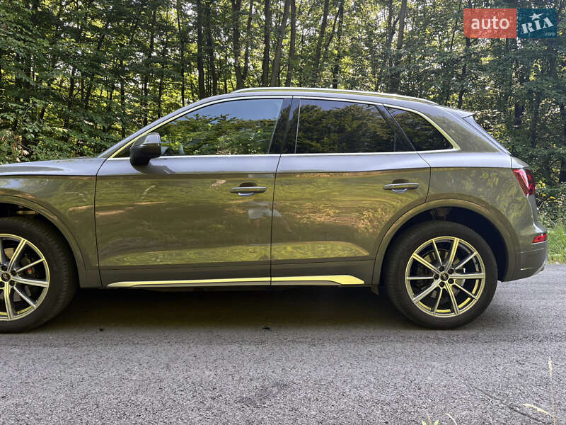 Внедорожник / Кроссовер Audi SQ5 2022 в Львове