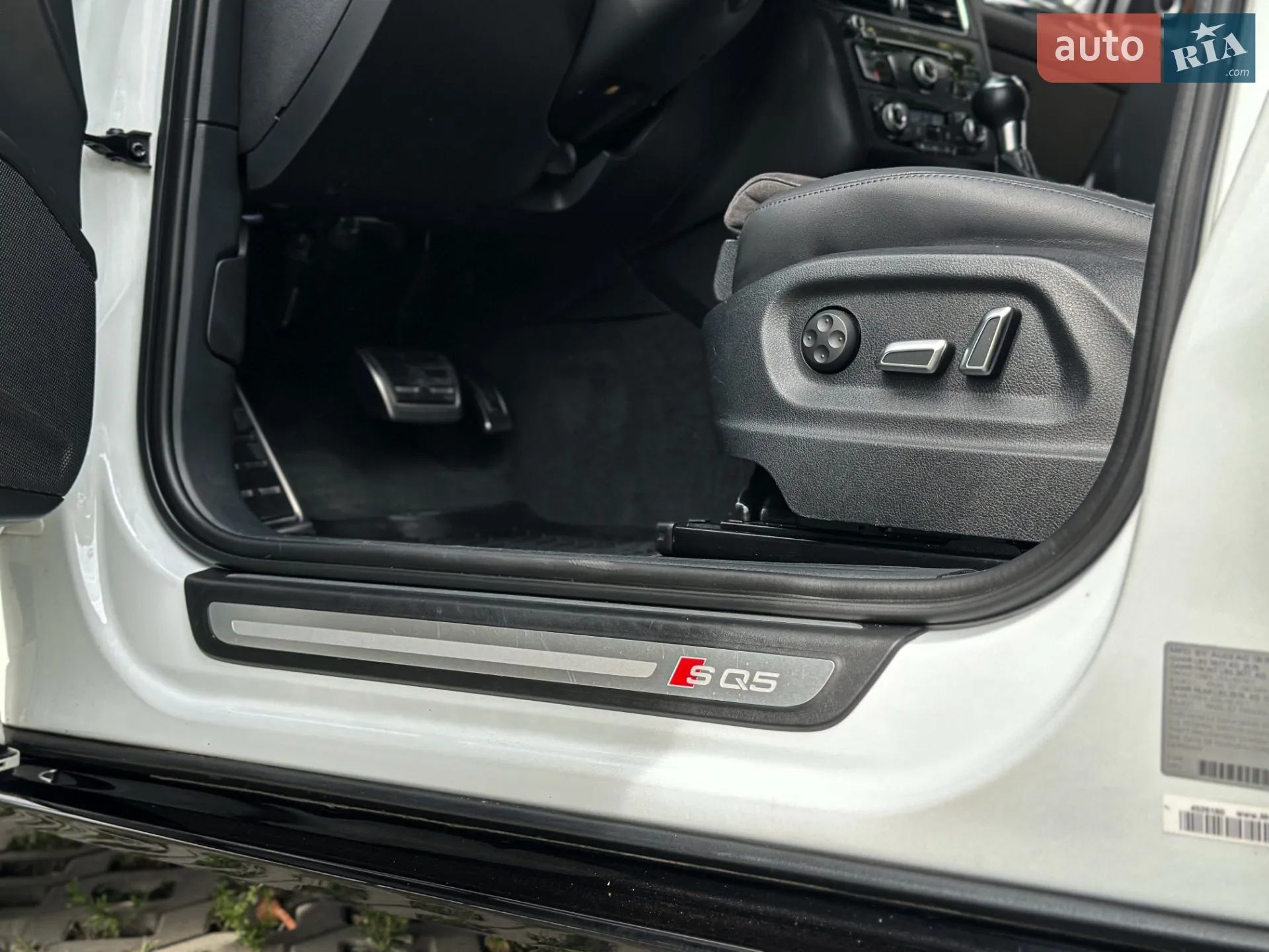 2015 Audi SQ5 - мініатюра 16