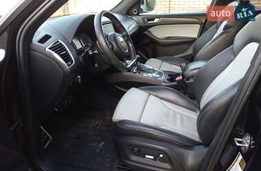 Внедорожник / Кроссовер Audi SQ5 2014 в 