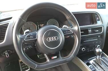 Внедорожник / Кроссовер Audi SQ5 2014 в 