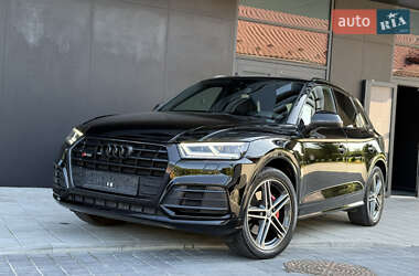 Внедорожник / Кроссовер Audi SQ5 2018 в 