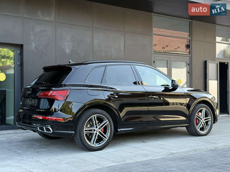Внедорожник / Кроссовер Audi SQ5 2018 в Львове