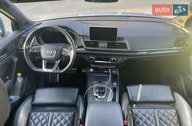 Внедорожник / Кроссовер Audi SQ5 2019 в 