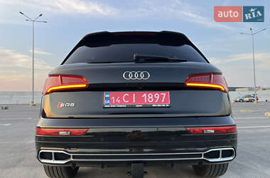 Внедорожник / Кроссовер Audi SQ5 2018 в 