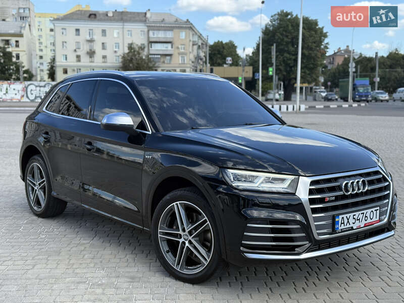 Внедорожник / Кроссовер Audi SQ5 2018 в Харькове