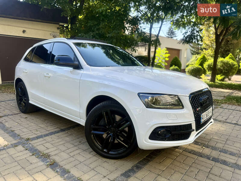 Внедорожник / Кроссовер Audi SQ5 2013 в 