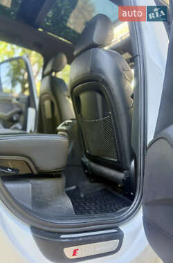 Внедорожник / Кроссовер Audi SQ5 2013 в 