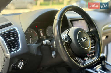 Внедорожник / Кроссовер Audi SQ5 2013 в 