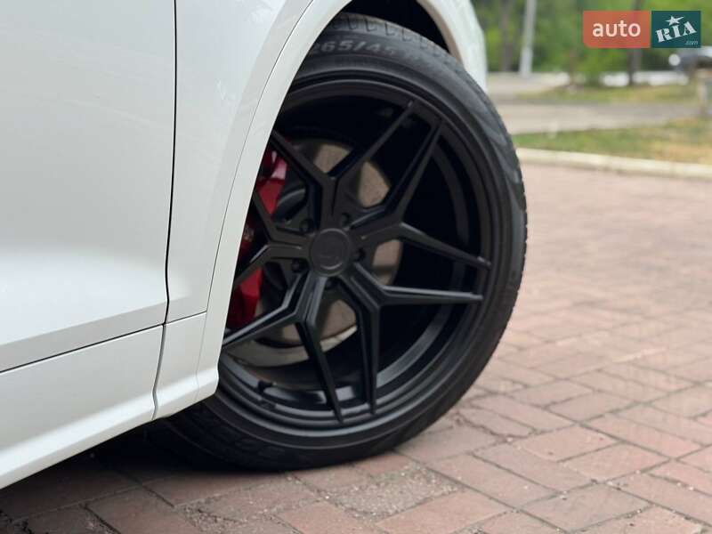 Позашляховик / Кросовер Audi SQ5 2018 в Києві фото 5 Позашляховик / Кросовер Audi SQ5 2018 в Києві