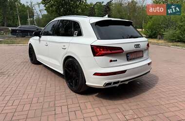 Позашляховик / Кросовер Audi SQ5 2018 в 