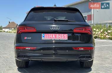 Внедорожник / Кроссовер Audi SQ5 2018 в 