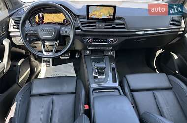 Внедорожник / Кроссовер Audi SQ5 2018 в 