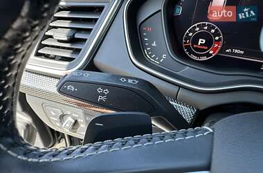 Внедорожник / Кроссовер Audi SQ5 2018 в 
