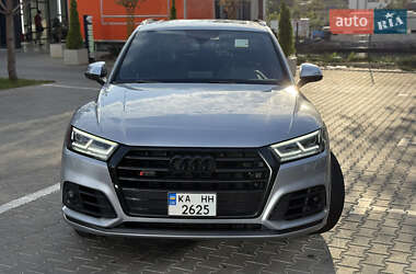Внедорожник / Кроссовер Audi SQ5 2018 в 
