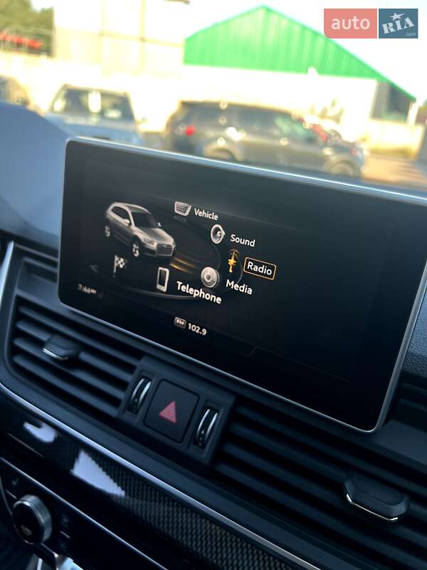 Внедорожник / Кроссовер Audi SQ5 2019 в Чернигове