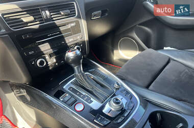 Внедорожник / Кроссовер Audi SQ5 2014 в 