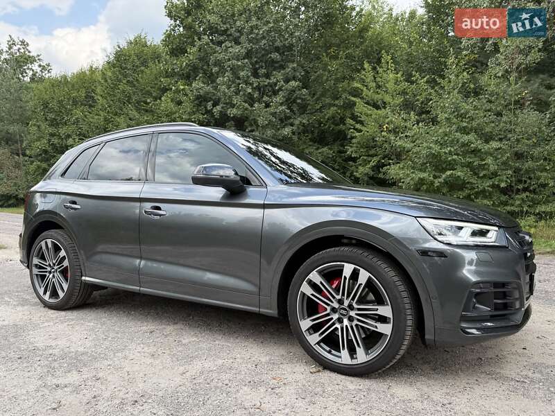 Внедорожник / Кроссовер Audi SQ5 2018 в Киеве