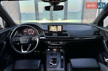 Внедорожник / Кроссовер Audi SQ5 2020 в 