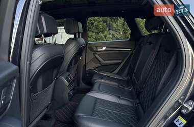 Внедорожник / Кроссовер Audi SQ5 2020 в 