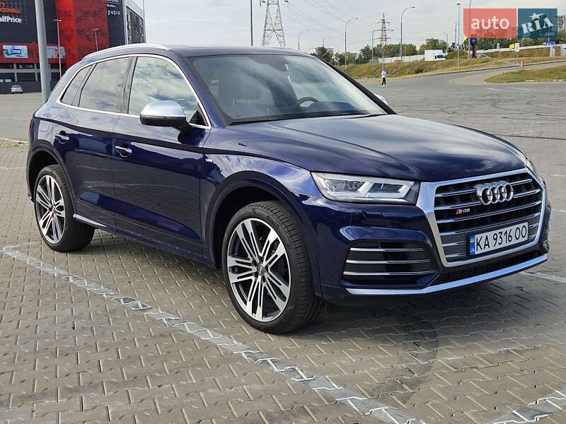 Внедорожник / Кроссовер Audi SQ5 2018 в Киеве