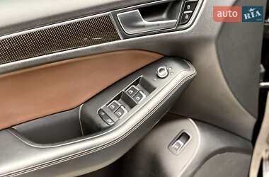 Внедорожник / Кроссовер Audi SQ5 2013 в 