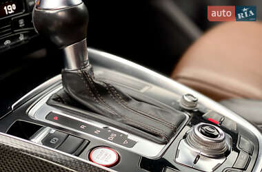 Внедорожник / Кроссовер Audi SQ5 2013 в 